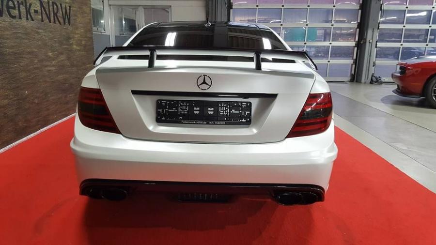  Mercedes-Benz C350 Coupe by Folienwerk-NRW 2016 года  (фото 2 из 6)
